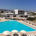 Evita 4*